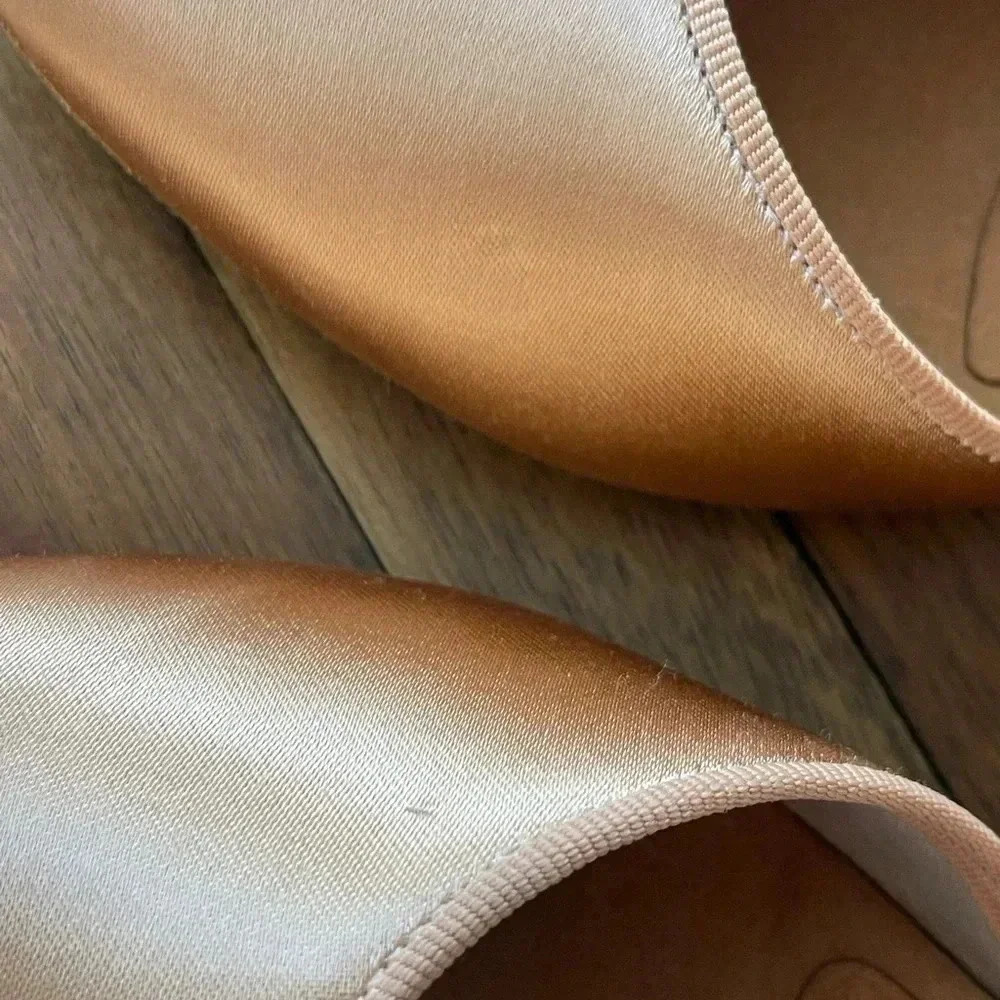 International Dance Shoes satin 2” heel - Picture 12 of 12
